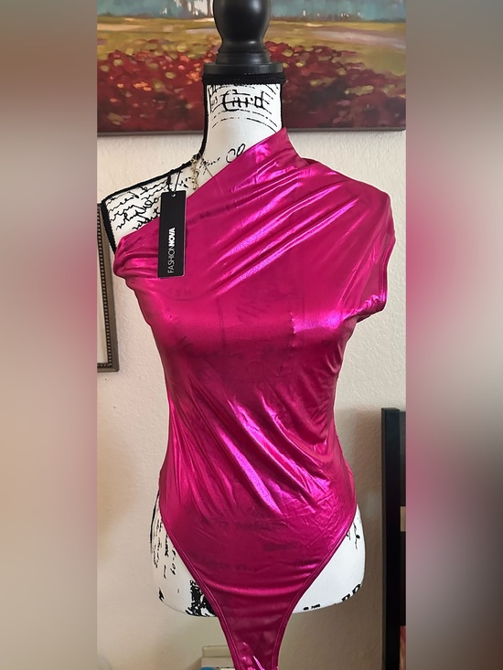 Fashion Nova Tops - Fashion Nova Metallic Hot Pink One-Shoulder Body-Suit